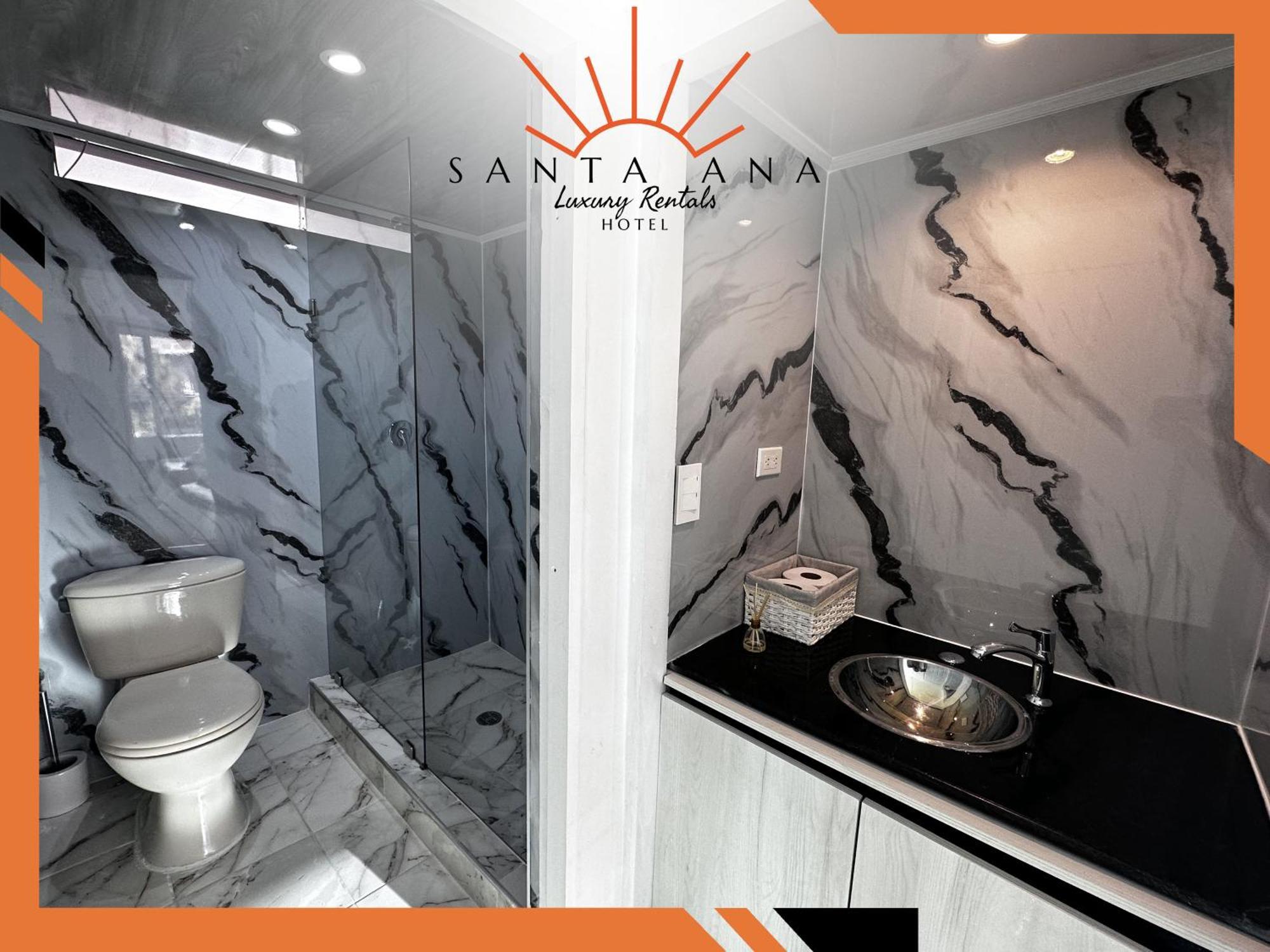 Hotel Santa Ana Luxury Rentals - 113 — Photos 1